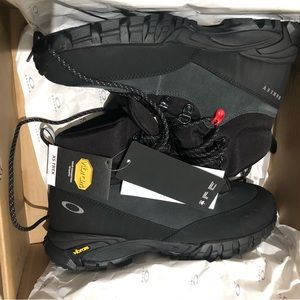 Oakley Vertex boots
